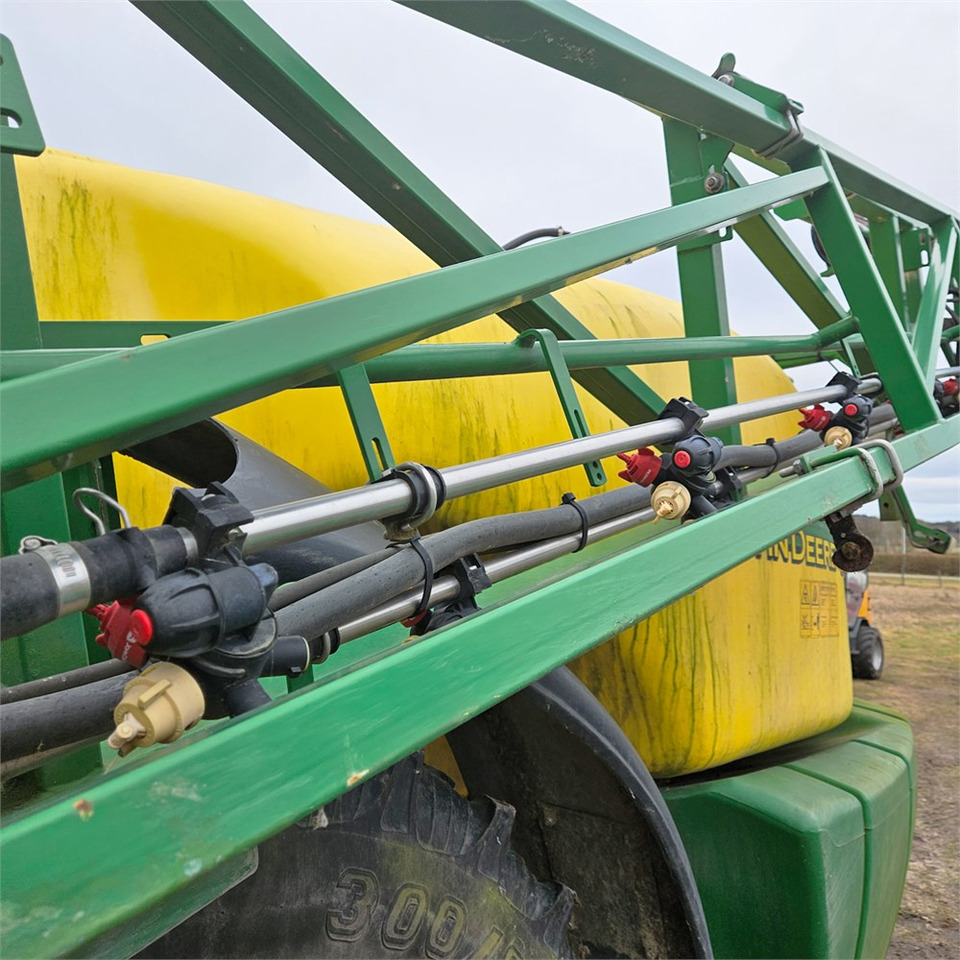 Permetezők John Deere TRSP 740/25: 31 kép.
