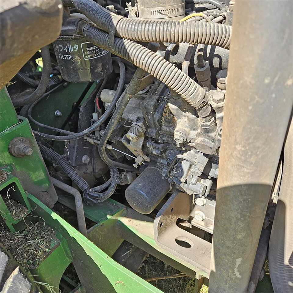 Kerti fűkasza John Deere Z997R 60RD: 15 kép. Kerti fűkasza John Deere Z997R 60RD: 15 kép.