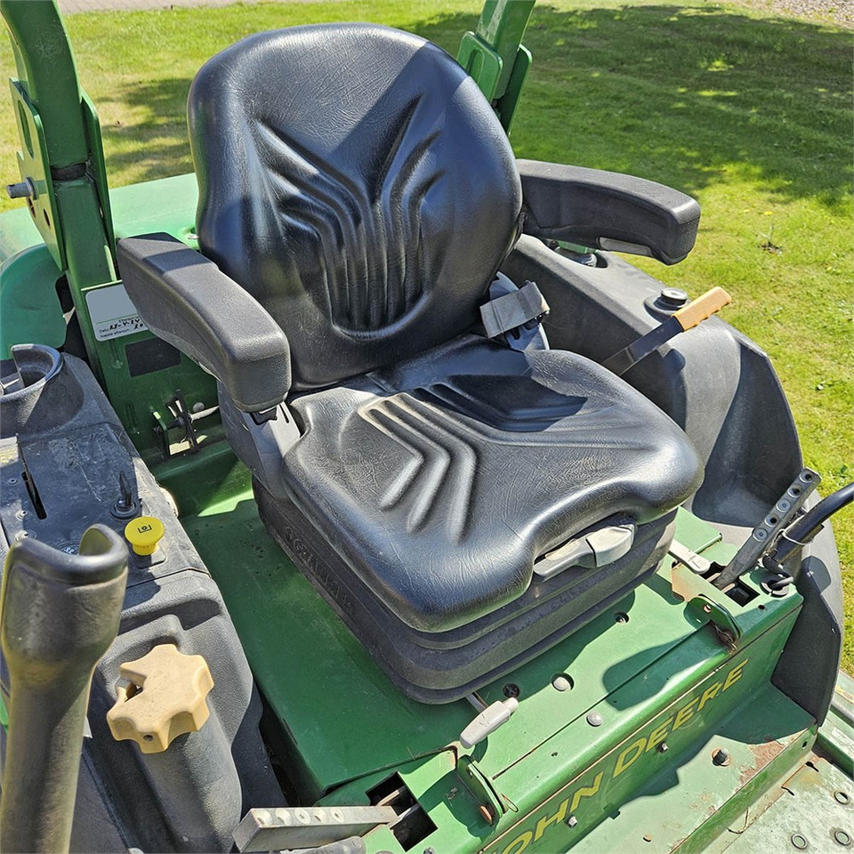 Kerti fűkasza John Deere Z997R 60RD: 10 kép. Kerti fűkasza John Deere Z997R 60RD: 10 kép.