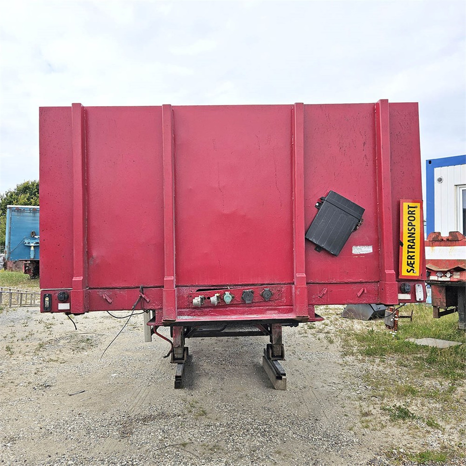 Kel-Berg Sættevogn - Platós félpótkocsi: 3 kép. Kel-Berg Sættevogn - Platós félpótkocsi: 3 kép.