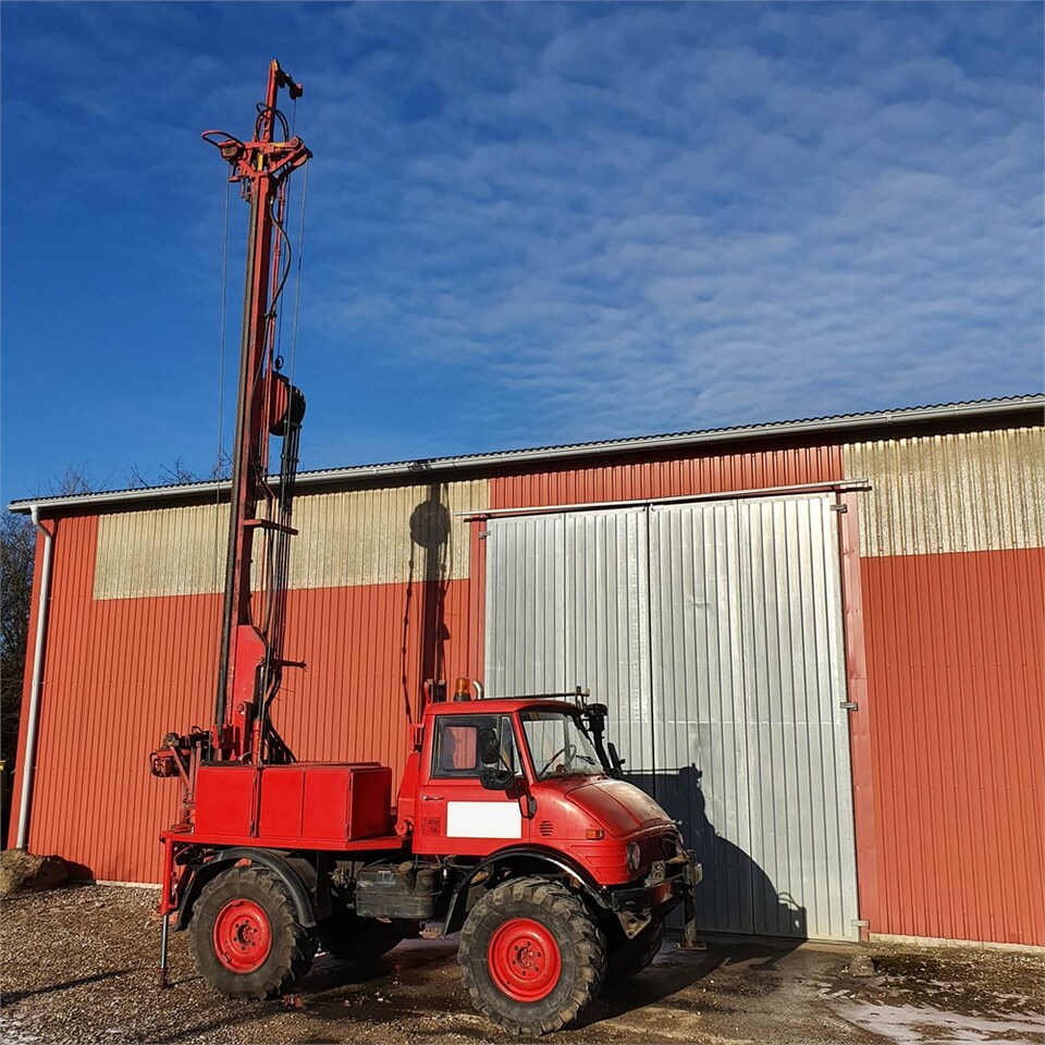 Knebel HY 75 GRS - Fúrógép: 1 kép. Knebel HY 75 GRS - Fúrógép: 1 kép.