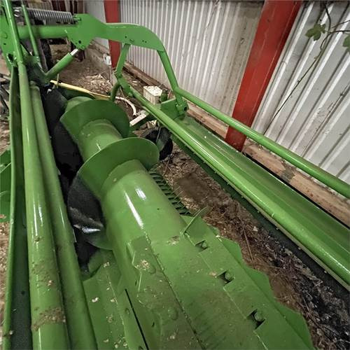 Önjáró szecskázógép Krone BiG X V8: 35 kép. Önjáró szecskázógép Krone BiG X V8: 35 kép.