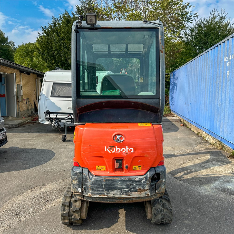 Kubota KX019-4 - Minikotró: 4 kép. Kubota KX019-4 - Minikotró: 4 kép.