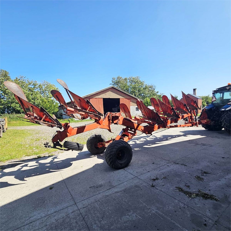 Kuhn SPVM.6F.NSH - Eke: 3 kép. Kuhn SPVM.6F.NSH - Eke: 3 kép.