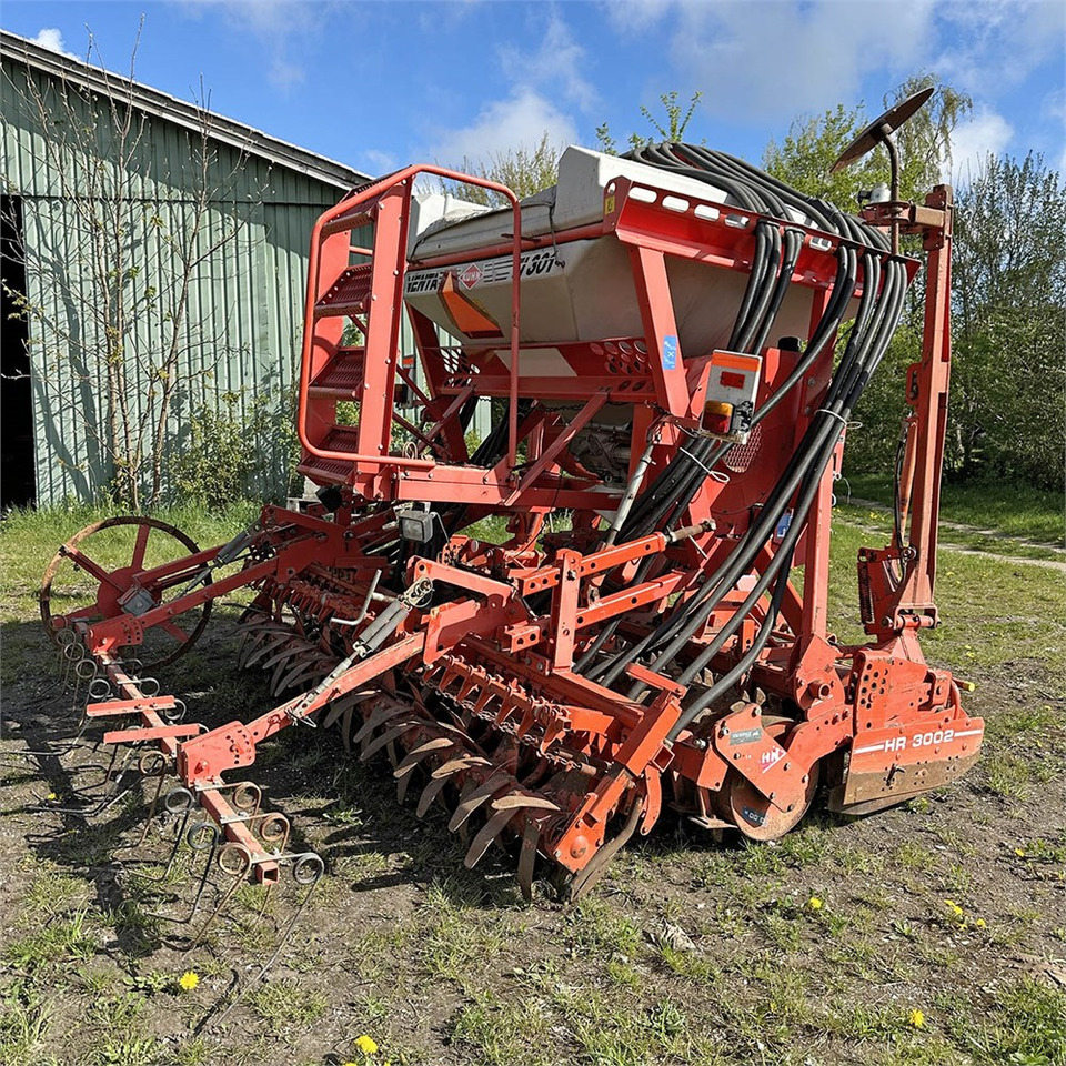 Kuhn Venta TI 301 - Vetőgép: 2 kép. Kuhn Venta TI 301 - Vetőgép: 2 kép.