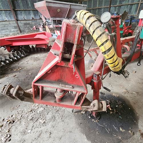 Kverneland 56 - 26 - Tárcsás borona: 5 kép. Kverneland 56 - 26 - Tárcsás borona: 5 kép.