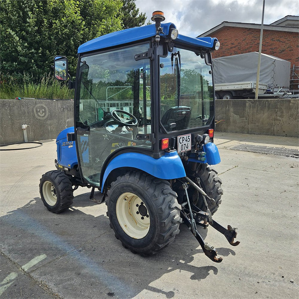 LS Mtron Ls J27HST - Kommunális traktor: 3 kép. LS Mtron Ls J27HST - Kommunális traktor: 3 kép.