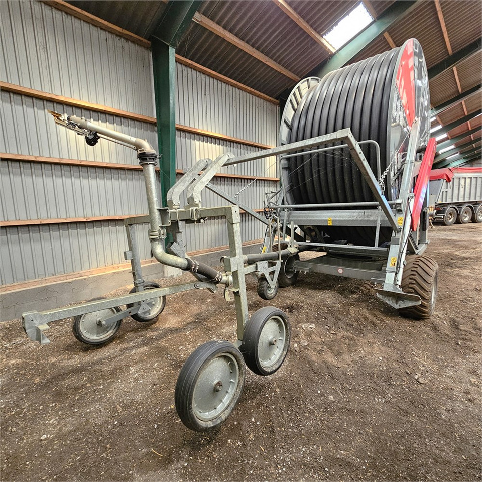 Marani 110 GT70 - Öntözőrendszer: 3 kép. Marani 110 GT70 - Öntözőrendszer: 3 kép.