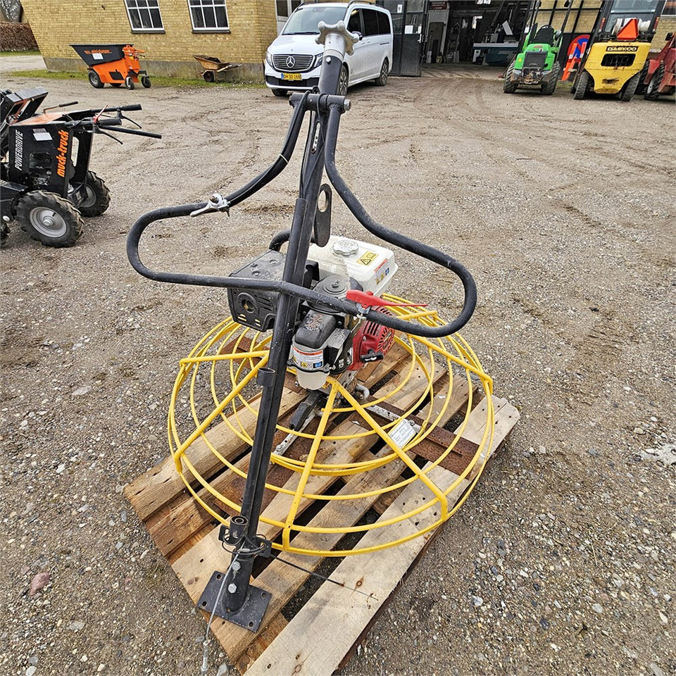 Minidömper Muck-Truck Multilift: 27 kép. Minidömper Muck-Truck Multilift: 27 kép.