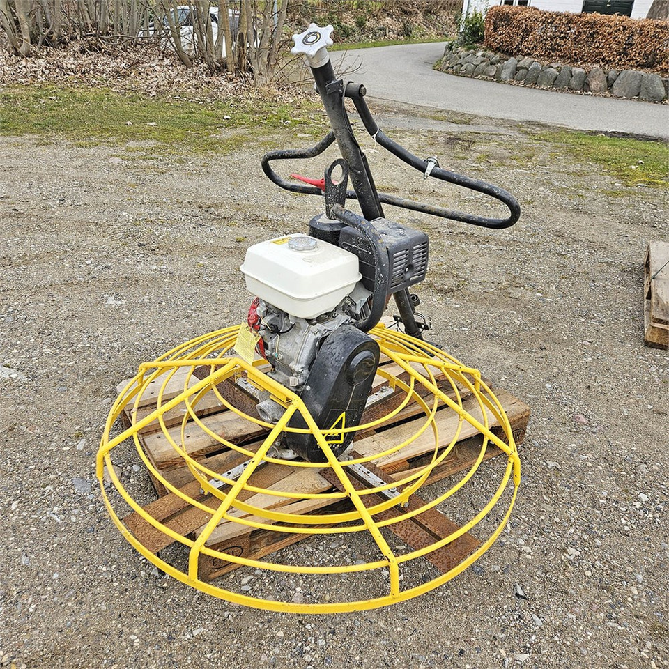 Minidömper Muck-Truck Multilift: 24 kép. Minidömper Muck-Truck Multilift: 24 kép.