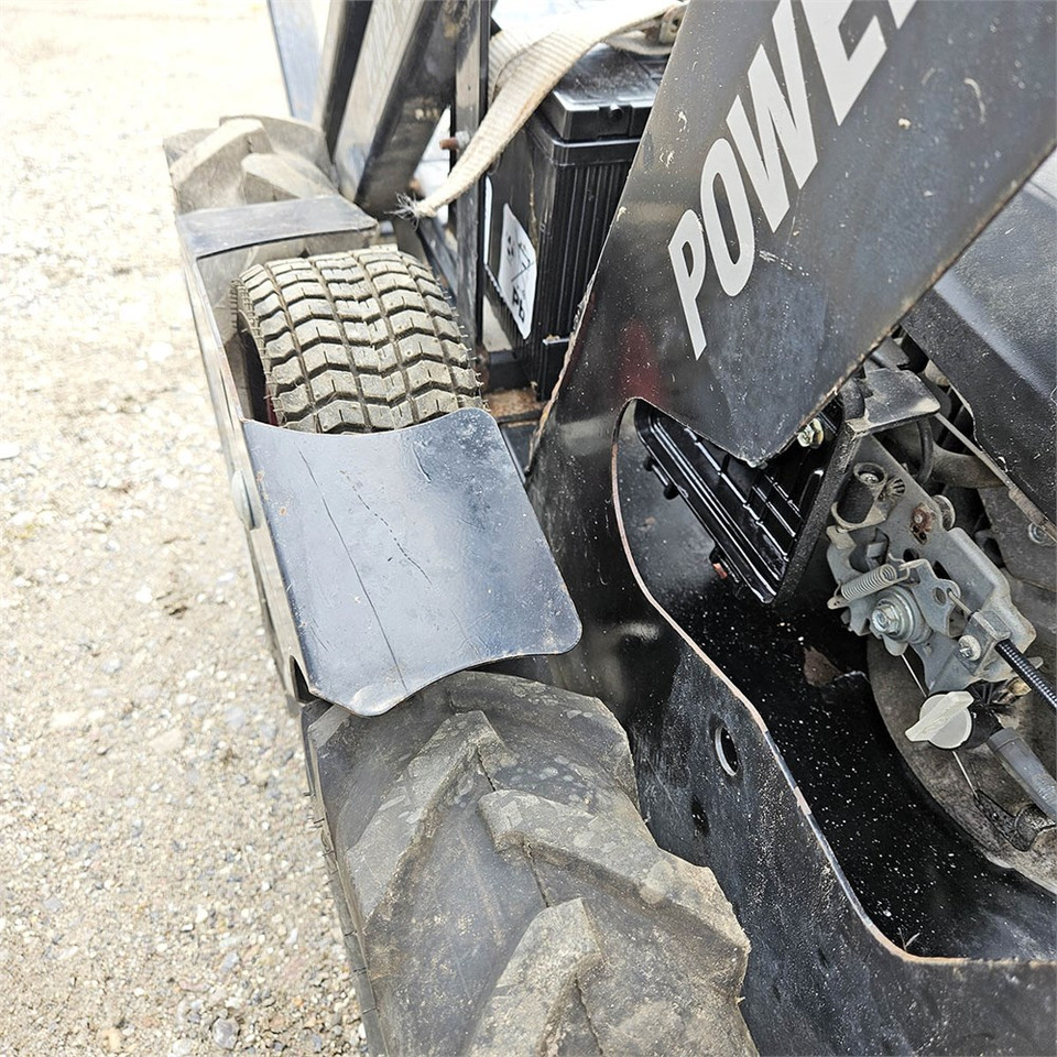 Minidömper Muck-Truck Multilift: 19 kép. Minidömper Muck-Truck Multilift: 19 kép.