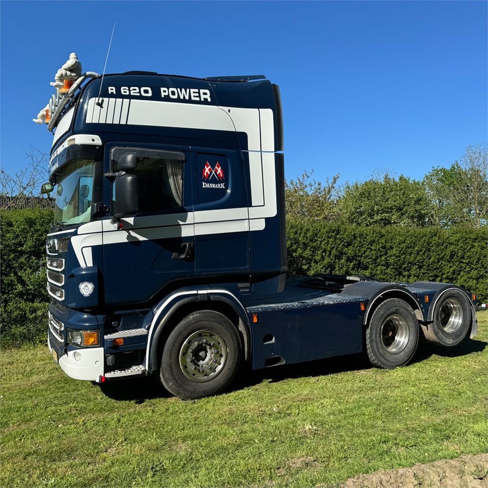 Scania R 620 - Nyergesvontató: 1 kép. Scania R 620 - Nyergesvontató: 1 kép.