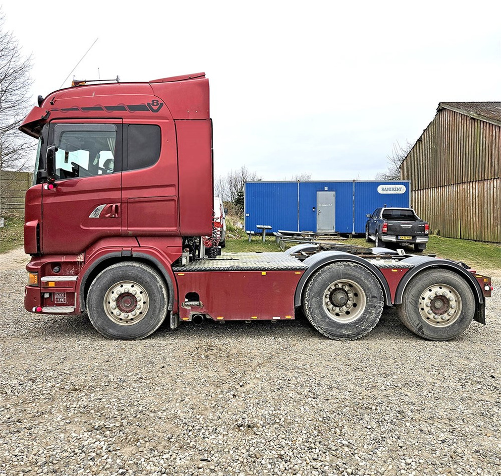 Scania R560 - Nyergesvontató: 3 kép. Scania R560 - Nyergesvontató: 3 kép.