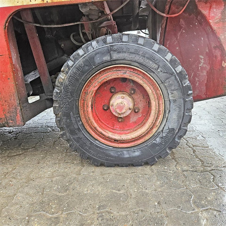 Villás targonca O&K V40: 26 kép. Villás targonca O&K V40: 26 kép.