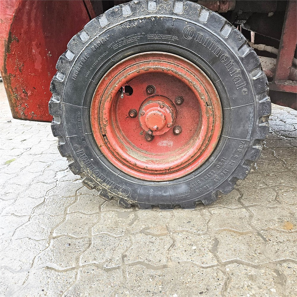 Villás targonca O&K V40: 20 kép. Villás targonca O&K V40: 20 kép.