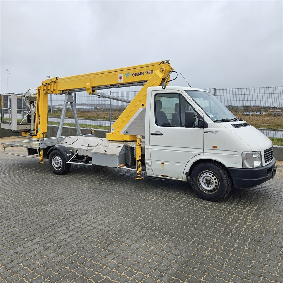 Omme 1750 ETZJ - Emelőkosaras teherautó: 1 kép. Omme 1750 ETZJ - Emelőkosaras teherautó: 1 kép.