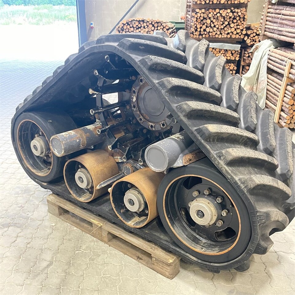 Poluzzi Track System Winder 30 - Traktor: 4 kép. Poluzzi Track System Winder 30 - Traktor: 4 kép.