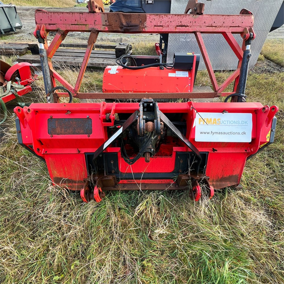 Prinoth M450m-1900 - Erdészeti mulcsozó: 2 kép. Prinoth M450m-1900 - Erdészeti mulcsozó: 2 kép.