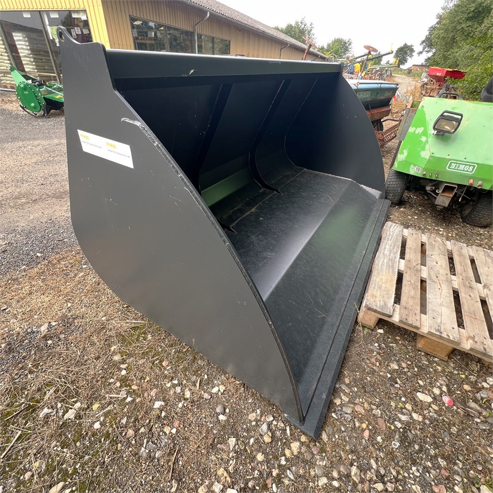 Radstal Volumen bucket - Rakodókanál: 2 kép. Radstal Volumen bucket - Rakodókanál: 2 kép.