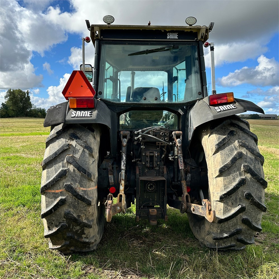 Same Titan 190 - Traktor: 5 kép. Same Titan 190 - Traktor: 5 kép.