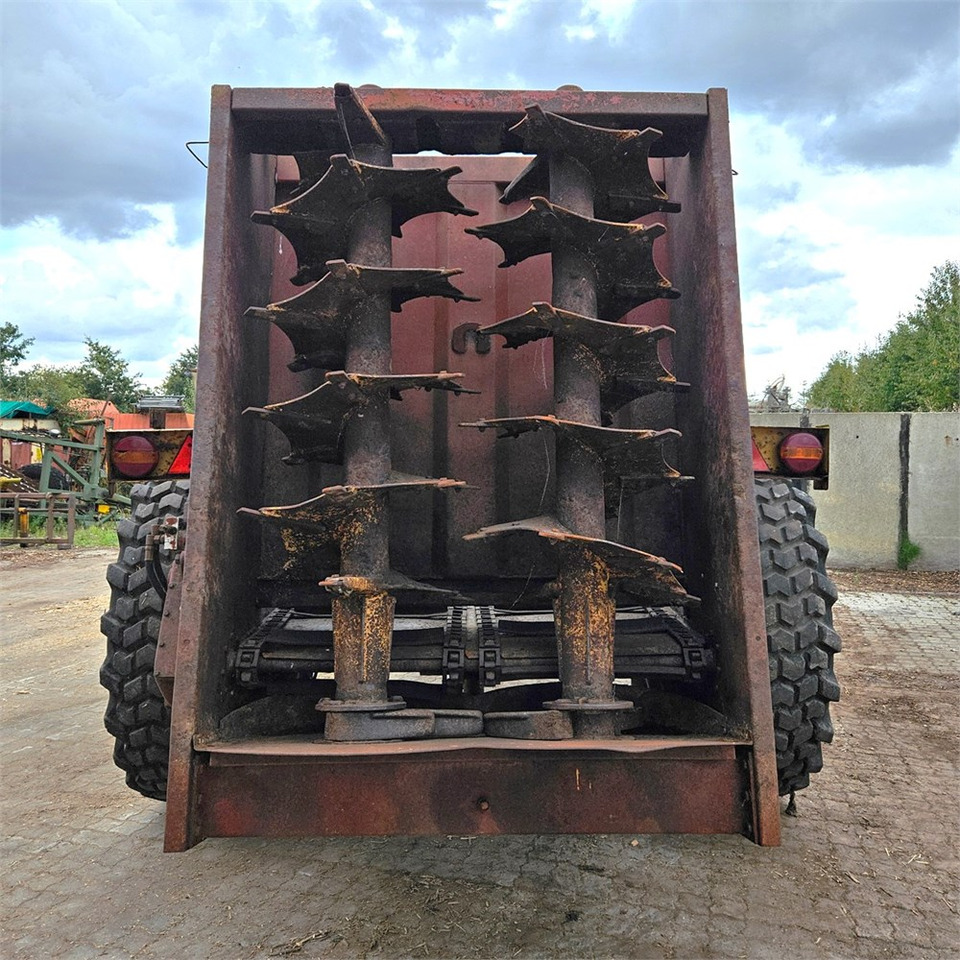 Samson 1009 MT - Műtrágyaszóró gép: 5 kép. Samson 1009 MT - Műtrágyaszóró gép: 5 kép.