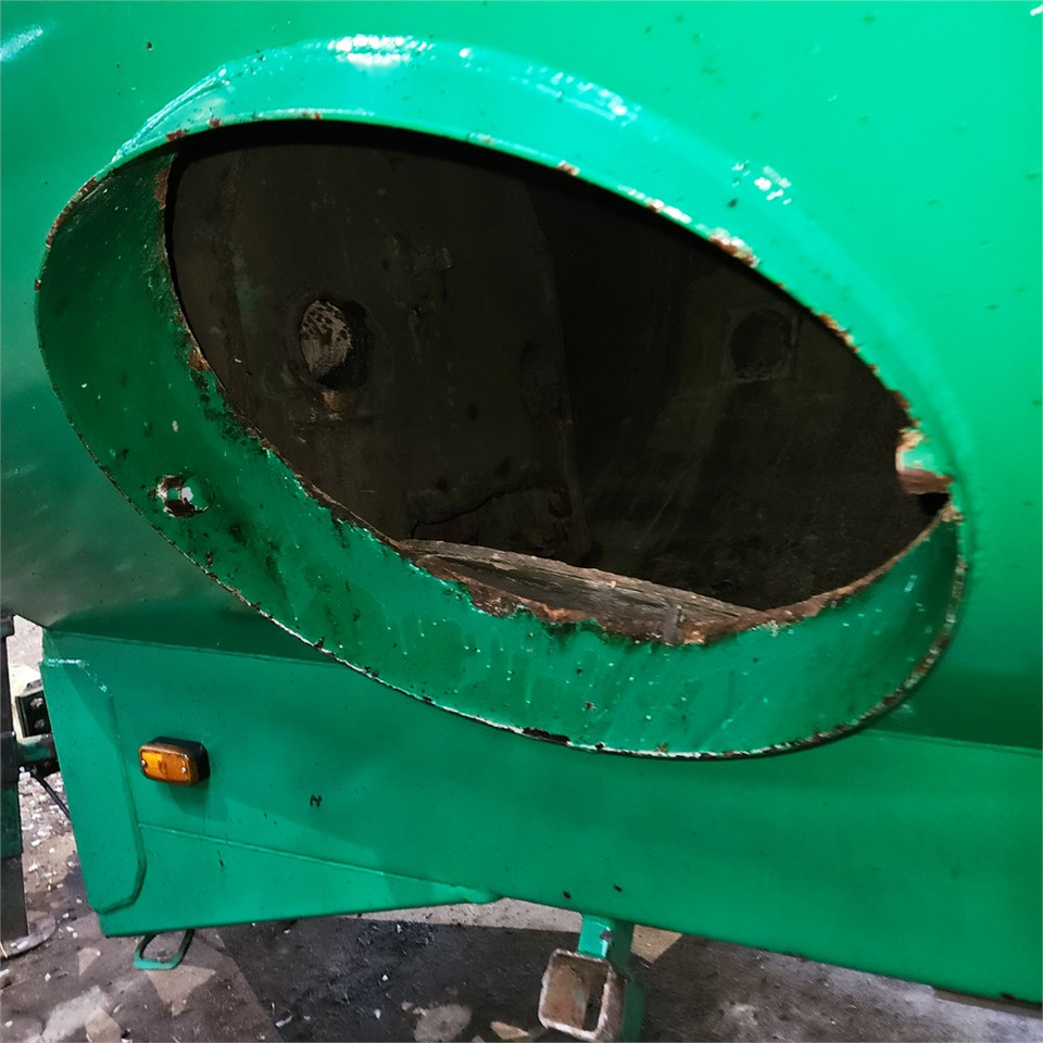 Műtrágyaszóró gép Samson PG20: 35 kép. Műtrágyaszóró gép Samson PG20: 35 kép.