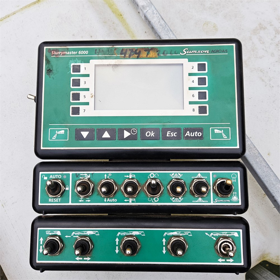 Műtrágyaszóró gép Samson PG20: 8 kép. Műtrágyaszóró gép Samson PG20: 8 kép.