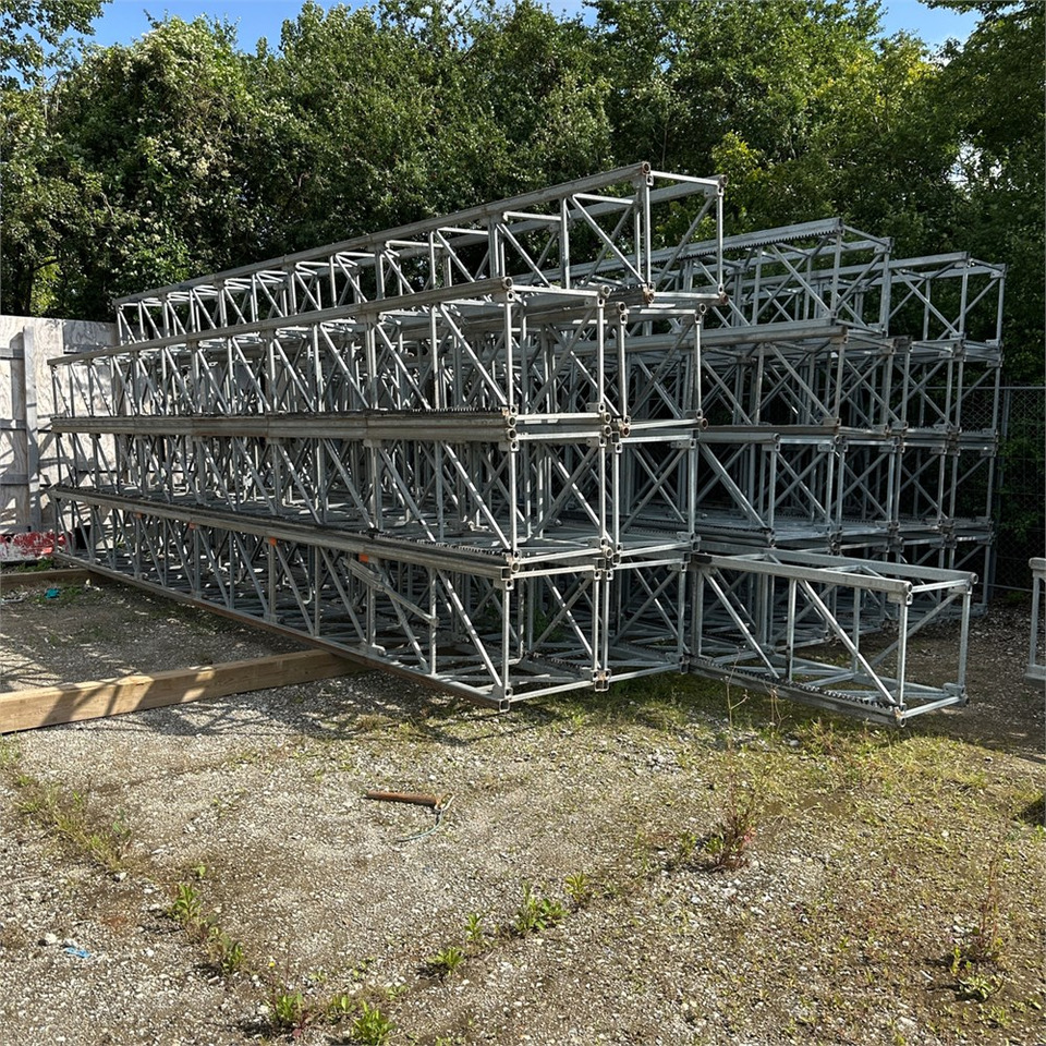 Emelő Scanclimber SC 8000: 18 kép. Emelő Scanclimber SC 8000: 18 kép.