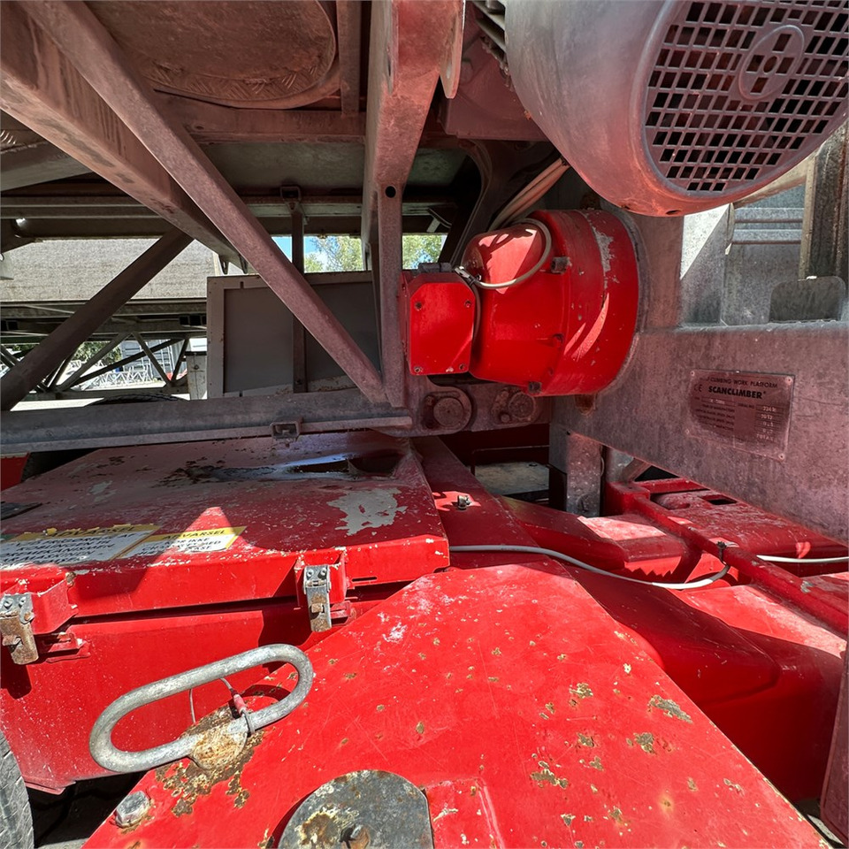 Emelő Scanclimber SC 8000: 13 kép. Emelő Scanclimber SC 8000: 13 kép.