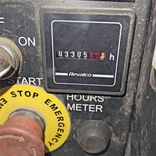 Dobozos felépítményű teherautó Scania R500: 33 kép.