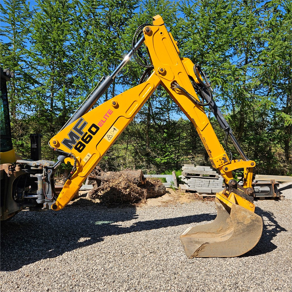 Terex 860 Elite - Kotrórakodó: 5 kép. Terex 860 Elite - Kotrórakodó: 5 kép.