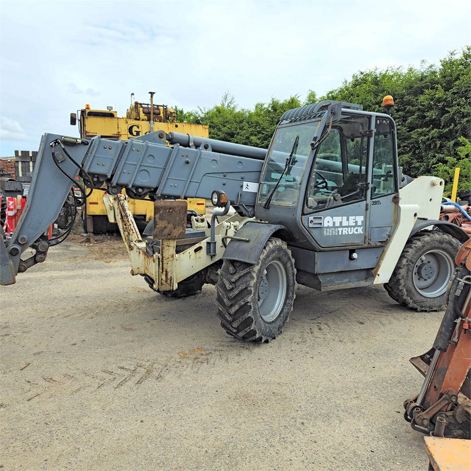 Terex Atlas 3517 - Teleszkópos rakodó: 1 kép. Terex Atlas 3517 - Teleszkópos rakodó: 1 kép.