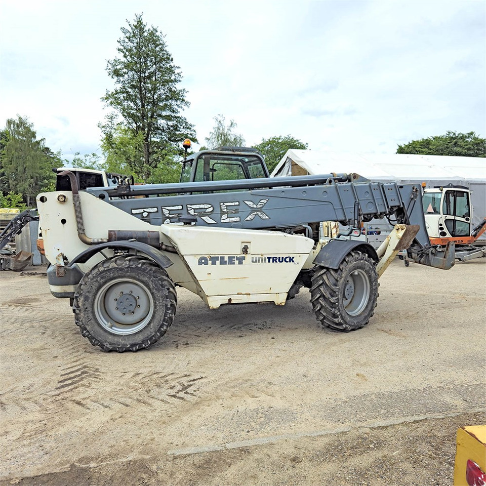 Terex Atlas 3517 - Teleszkópos rakodó: 5 kép. Terex Atlas 3517 - Teleszkópos rakodó: 5 kép.
