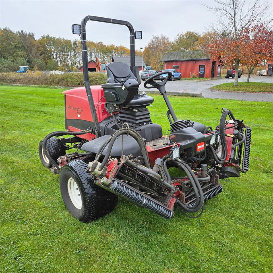 Toro Realmaster 5510 - Kerti fűkasza: 2 kép. Toro Realmaster 5510 - Kerti fűkasza: 2 kép.