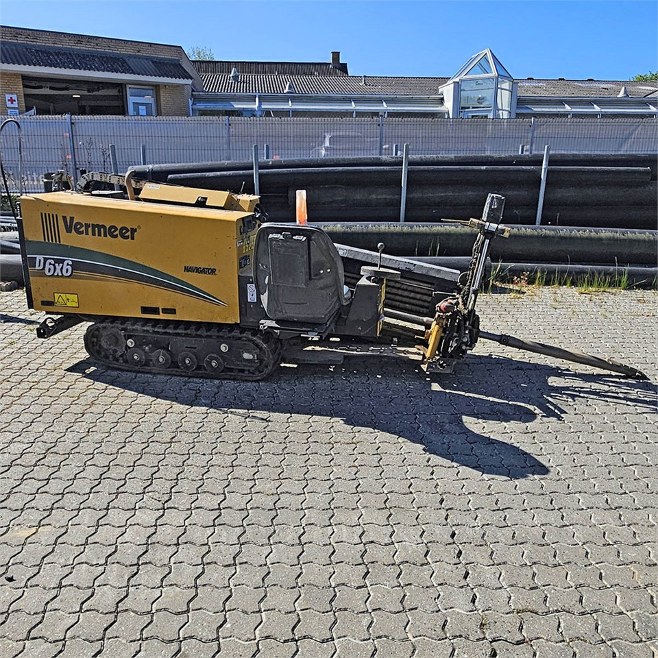 Vermeer D6X6 - Irányított fúrógép: 3 kép. Vermeer D6X6 - Irányított fúrógép: 3 kép.