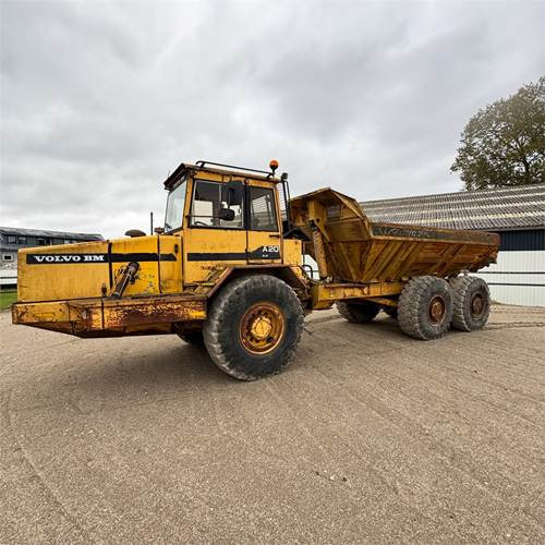 Volvo A20 - Csuklós dömper: 1 kép. Volvo A20 - Csuklós dömper: 1 kép.