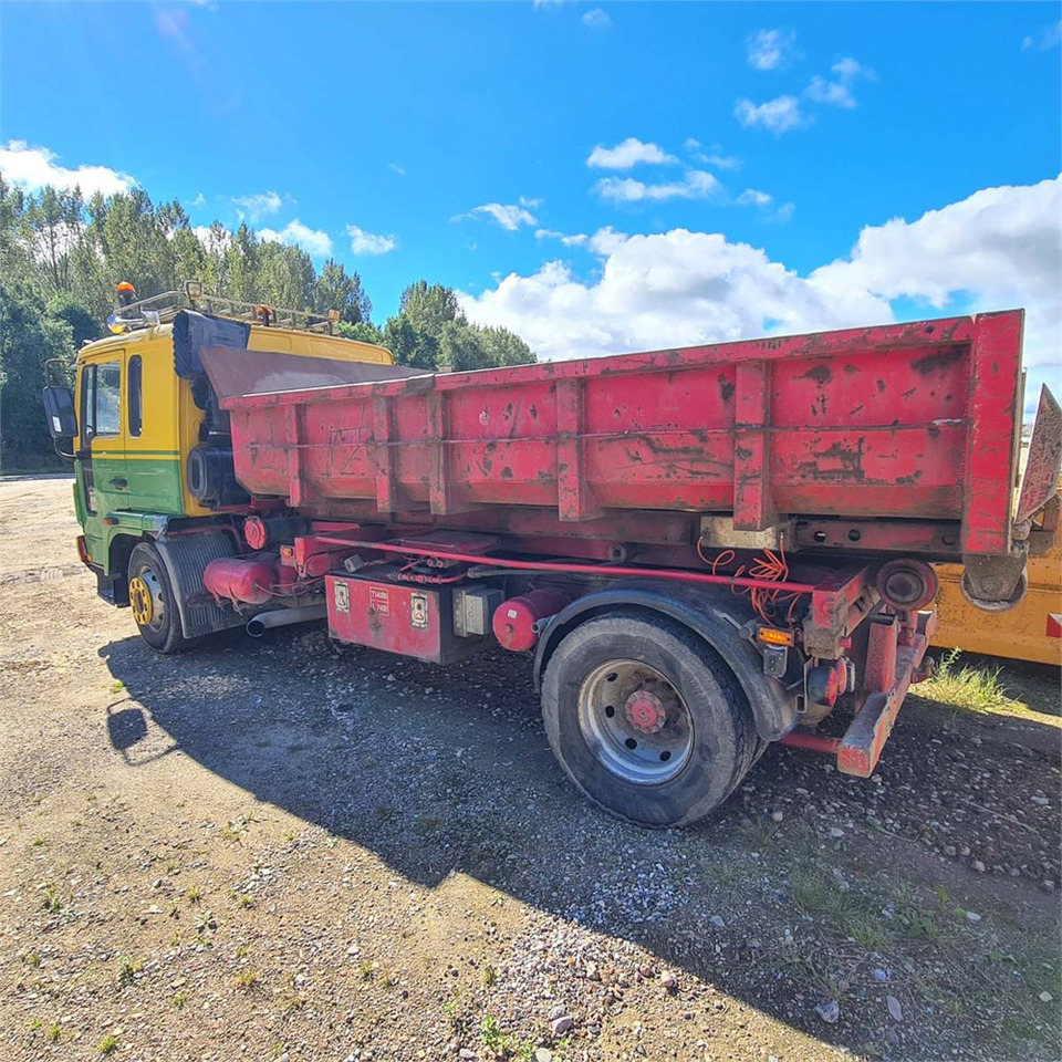 Volvo FL612 - Teherautó - kábelrendszer: 3 kép. Volvo FL612 - Teherautó - kábelrendszer: 3 kép.