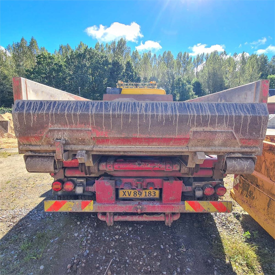 Volvo FL612 - Teherautó - kábelrendszer: 4 kép. Volvo FL612 - Teherautó - kábelrendszer: 4 kép.