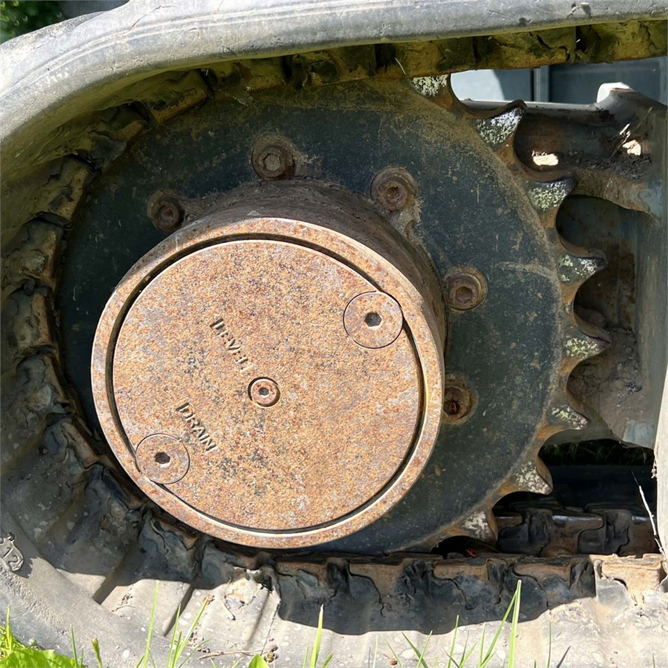 Minikotró Wacker Neuson EZ26: 28 kép.