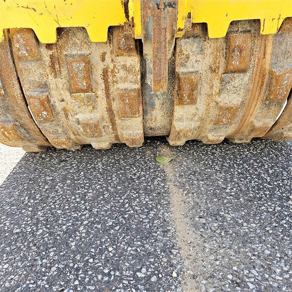 Wacker Neuson RT SC3 - Minihenger: 4 kép. Wacker Neuson RT SC3 - Minihenger: 4 kép.