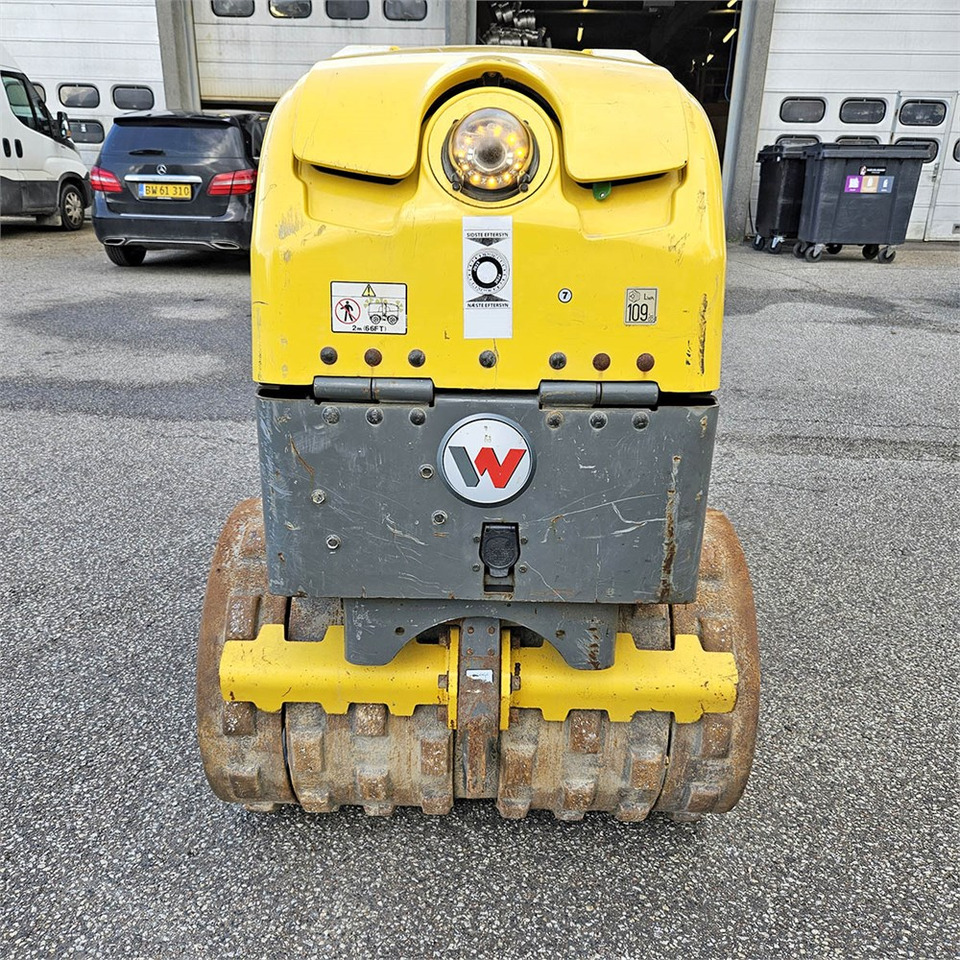 Wacker Neuson RT SC3 - Minihenger: 5 kép. Wacker Neuson RT SC3 - Minihenger: 5 kép.