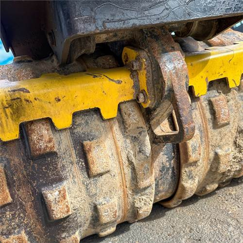 Wacker Neuson RT82 SC2 - Minihenger: 3 kép. Wacker Neuson RT82 SC2 - Minihenger: 3 kép.