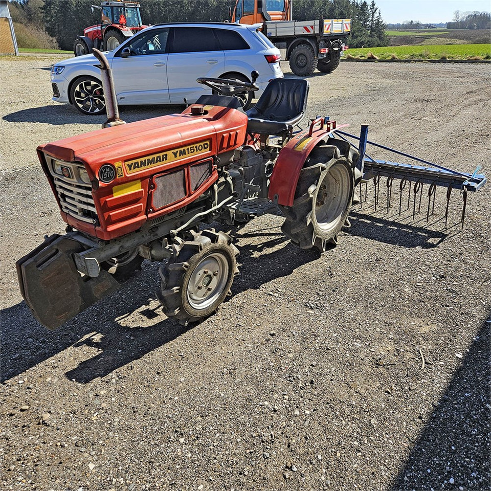 Yanmar 1510 D - Kommunális traktor: 3 kép. Yanmar 1510 D - Kommunális traktor: 3 kép.