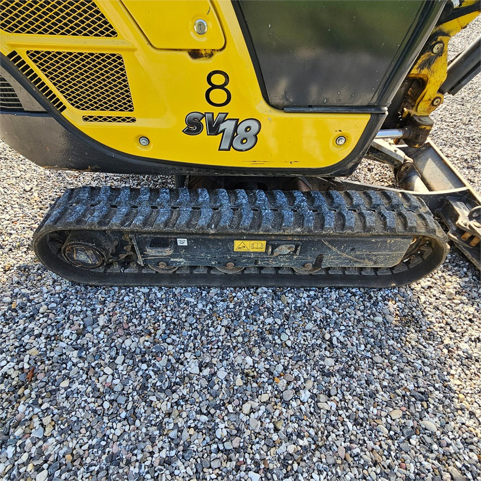 Minikotró Yanmar SV18: 49 kép.