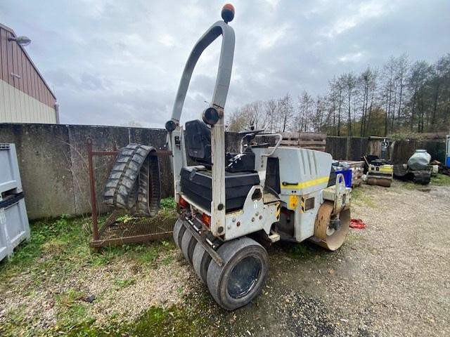 Ammann AV 26 - Kombihenger: 2 kép. Ammann AV 26 - Kombihenger: 2 kép.
