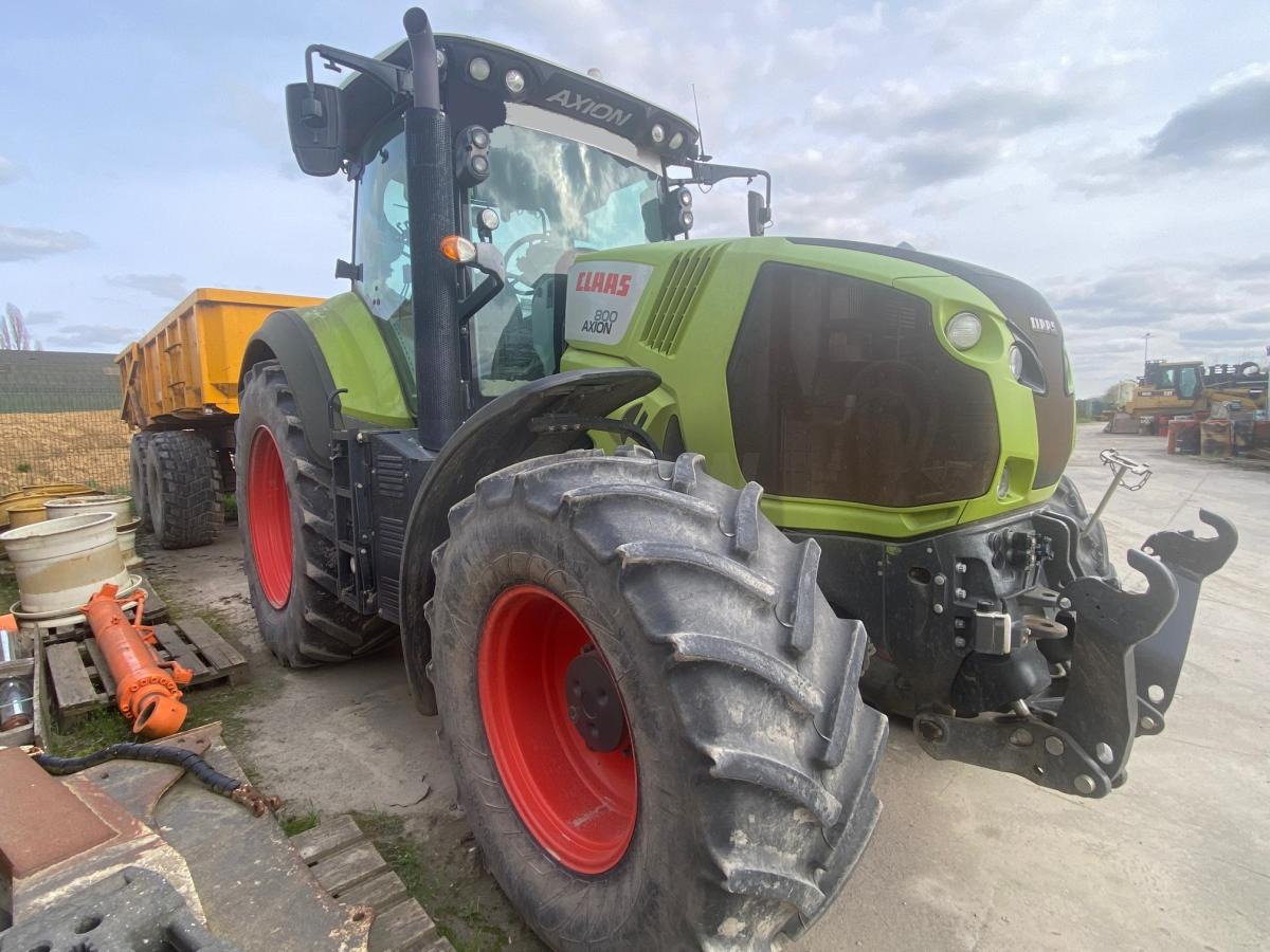 Claas Axion 800 - Traktor: 3 kép. Claas Axion 800 - Traktor: 3 kép.