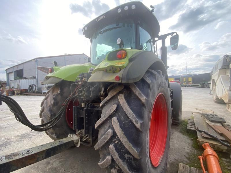 Claas Axion 800 - Traktor: 5 kép. Claas Axion 800 - Traktor: 5 kép.