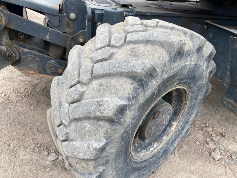 Gumikerekes kotró Doosan DX 160W-3: 21 kép.