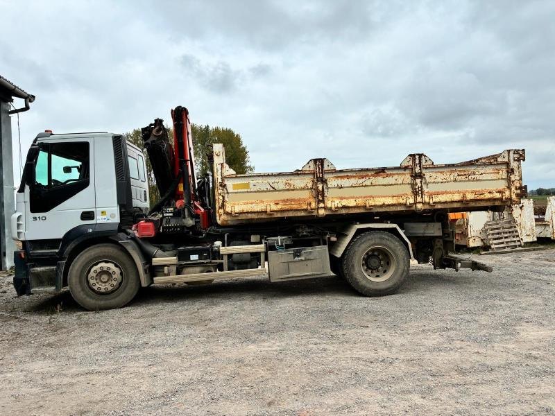 Iveco STRALIS 310 - Horgos rakodó teherautó, Darus autó: 1 kép. Iveco STRALIS 310 - Horgos rakodó teherautó, Darus autó: 1 kép.