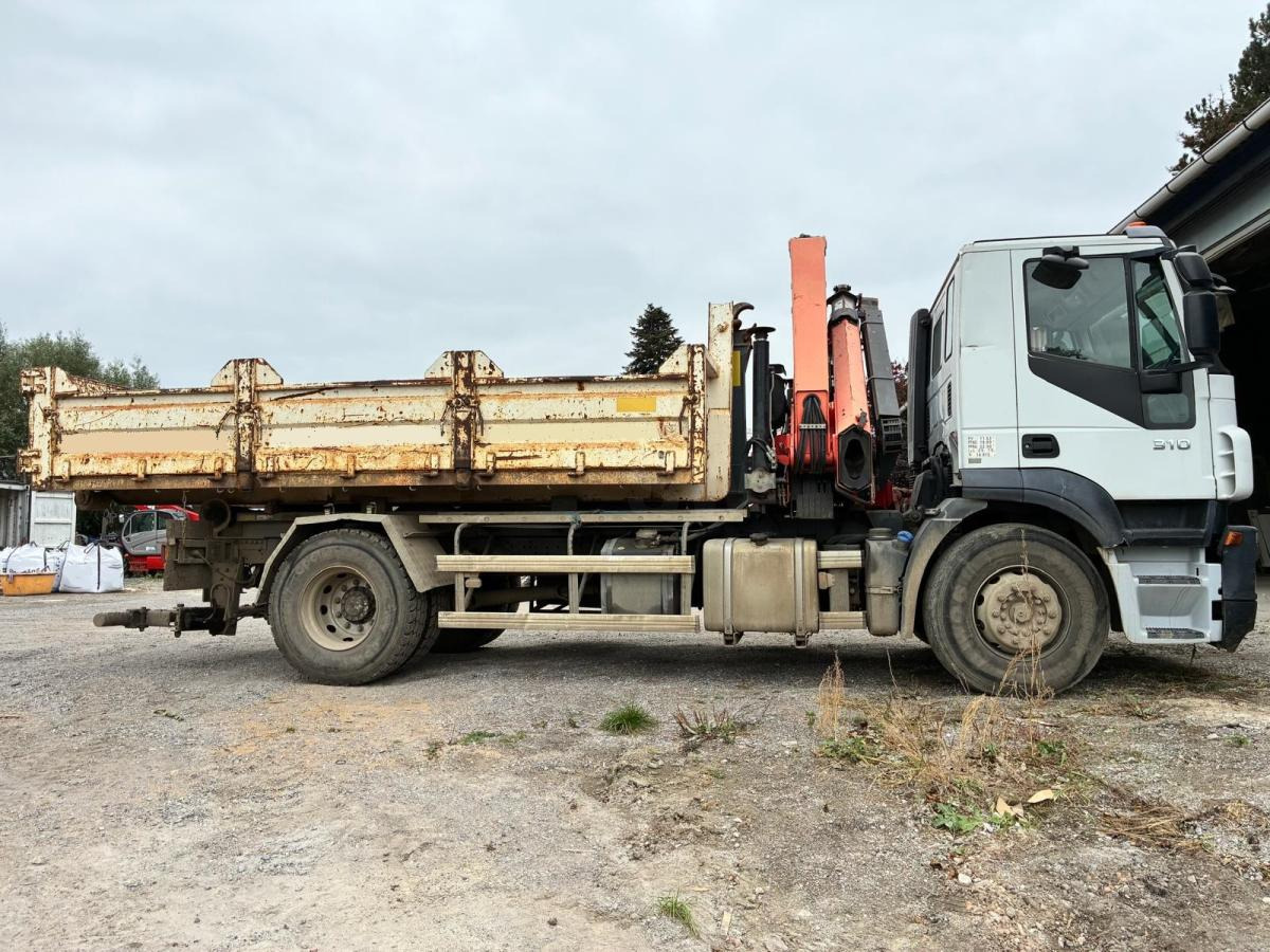 Iveco STRALIS 310 - Horgos rakodó teherautó, Darus autó: 2 kép. Iveco STRALIS 310 - Horgos rakodó teherautó, Darus autó: 2 kép.